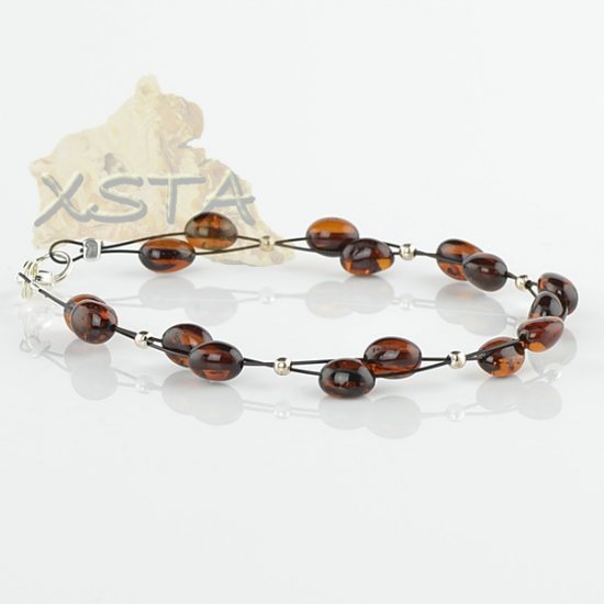 Polished cherry olive amber bracelet with wire